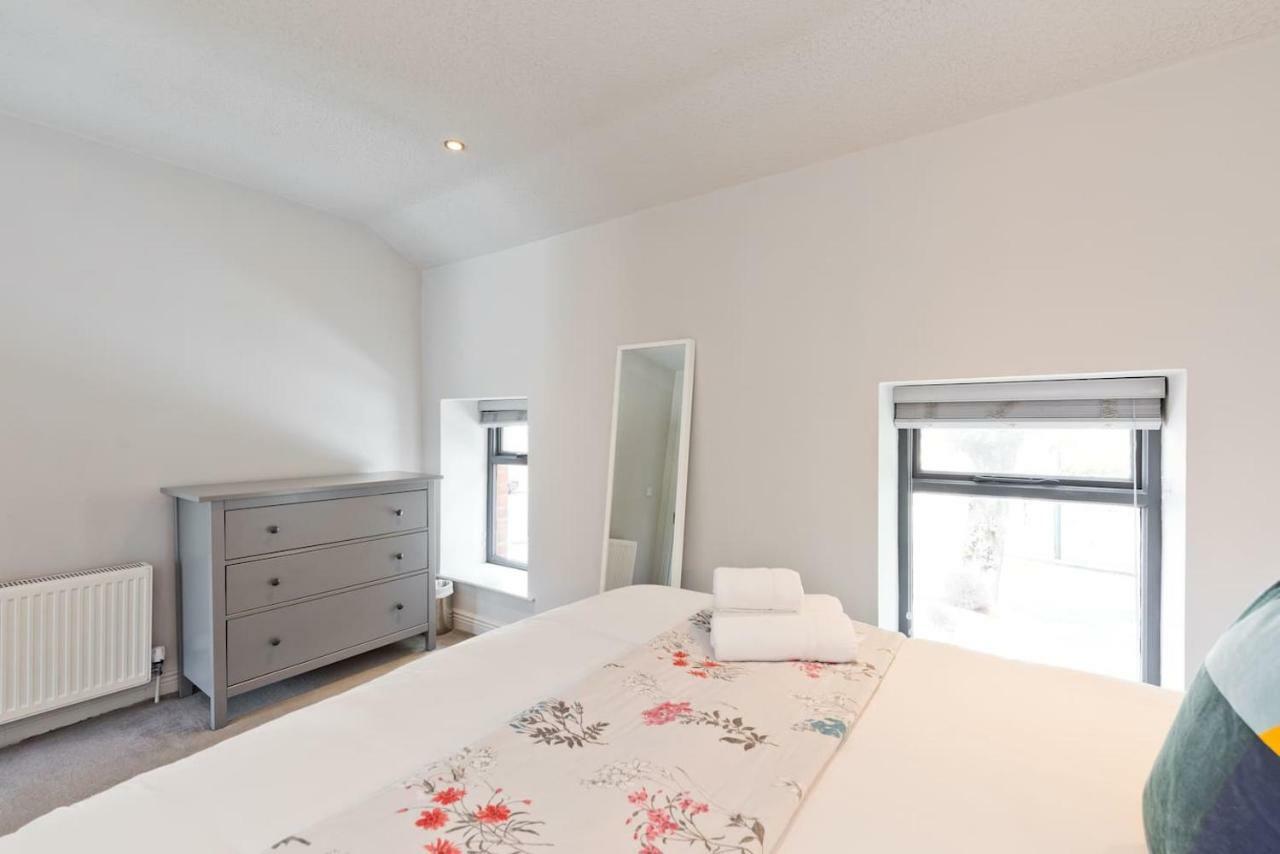 The Edge Suite - Hiphipstay Dublin Exterior photo
